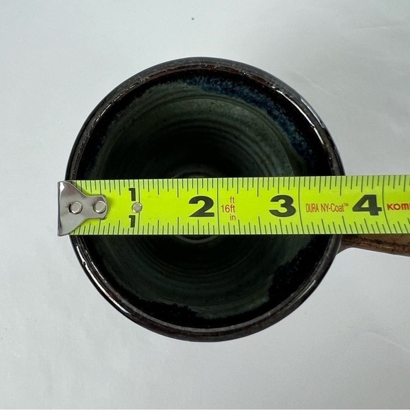 Handcrafted Pottery Studio Art Cup/Mug Drip Glaze 4.5” Height Handle Signed - Picture 9 of 9